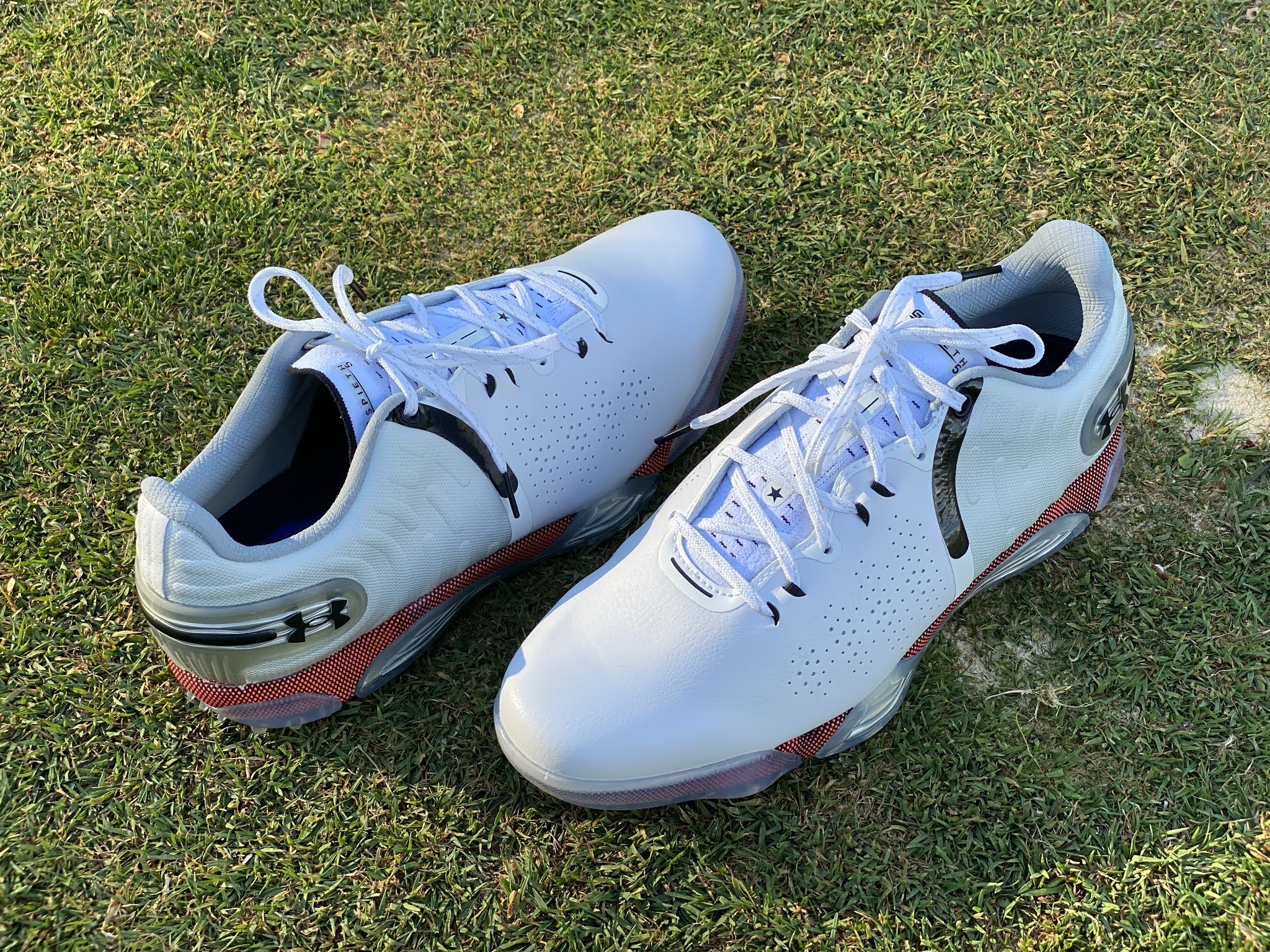 The #1 Writer in Golf: Under Armour Spieth 5 Spikeless Golf Shoes 